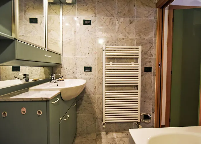 Cascata By Interhome Daire Madesimo